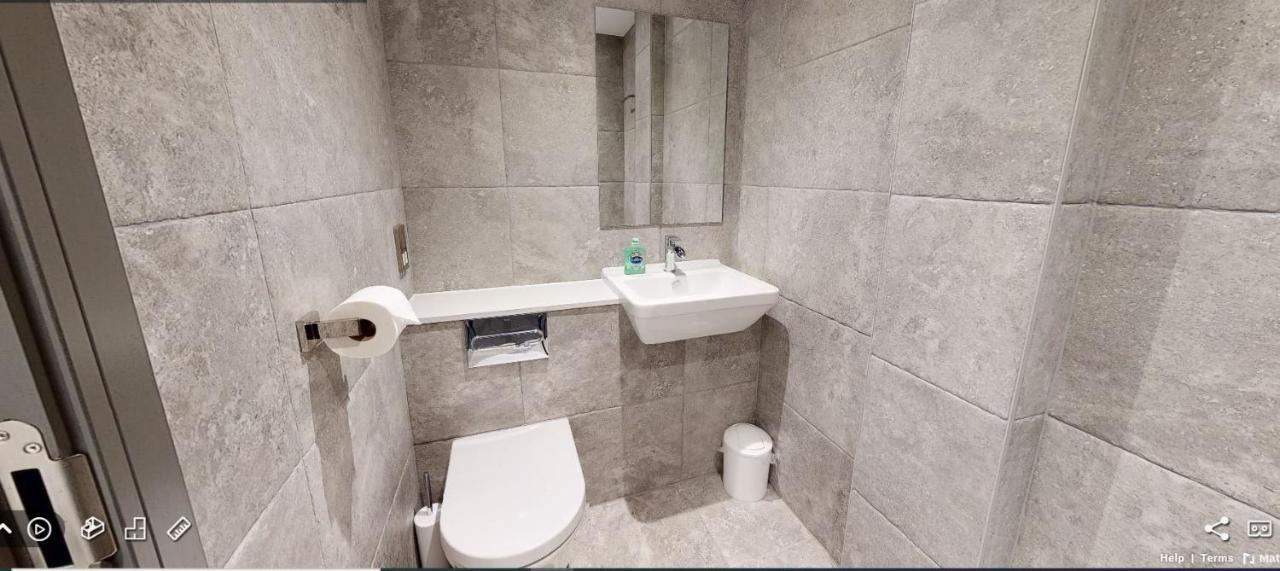 4 The View Apartments Ilfracombe - Seafront, Parking, Lift, Ev Eksteriør bilde