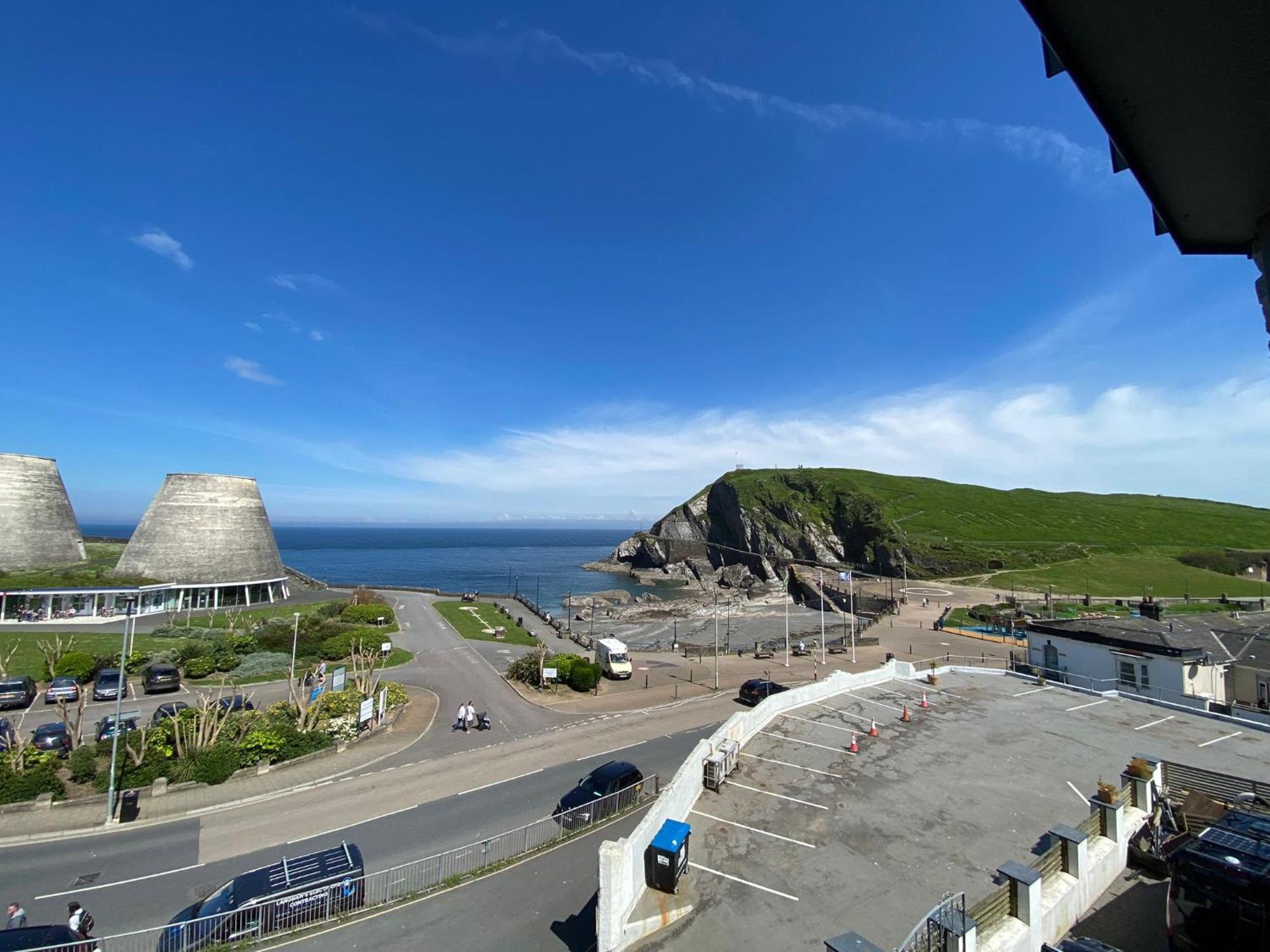 4 The View Apartments Ilfracombe - Seafront, Parking, Lift, Ev Eksteriør bilde
