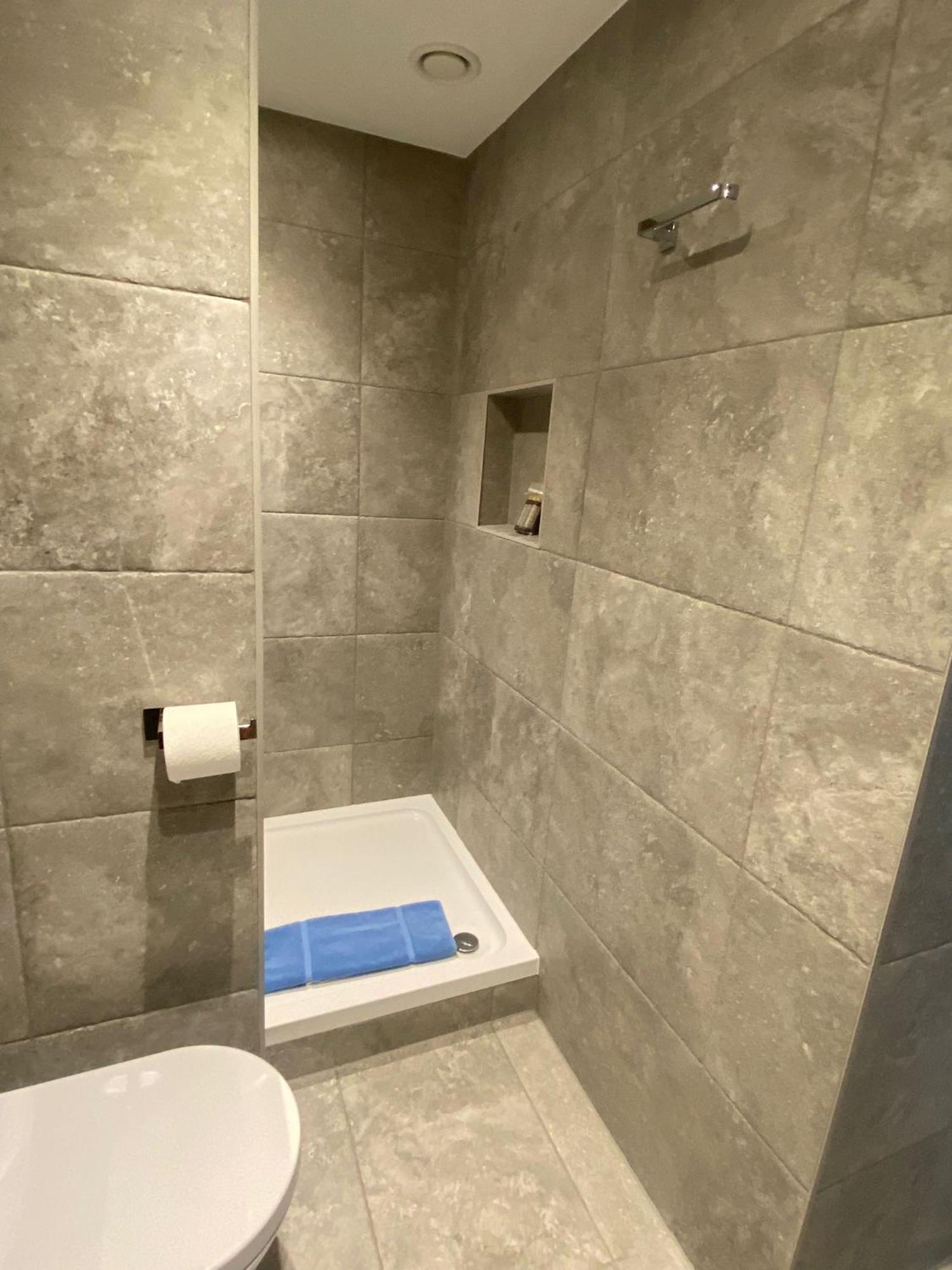 4 The View Apartments Ilfracombe - Seafront, Parking, Lift, Ev Eksteriør bilde