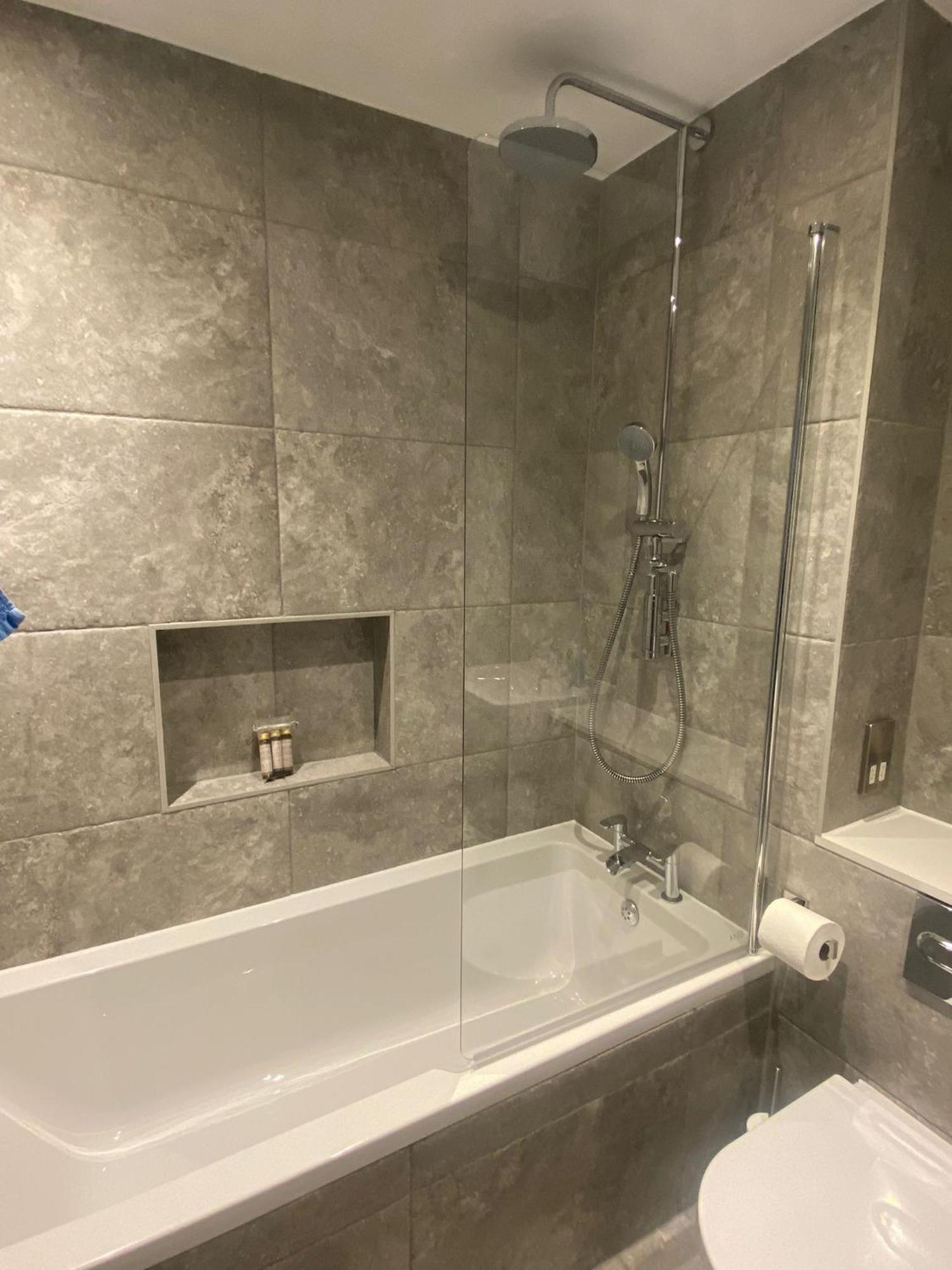 4 The View Apartments Ilfracombe - Seafront, Parking, Lift, Ev Eksteriør bilde