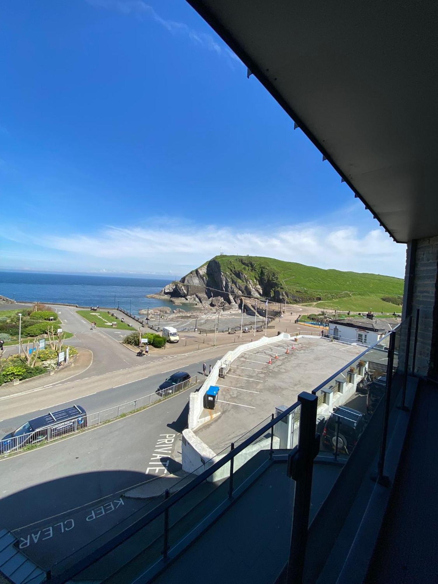 4 The View Apartments Ilfracombe - Seafront, Parking, Lift, Ev Eksteriør bilde