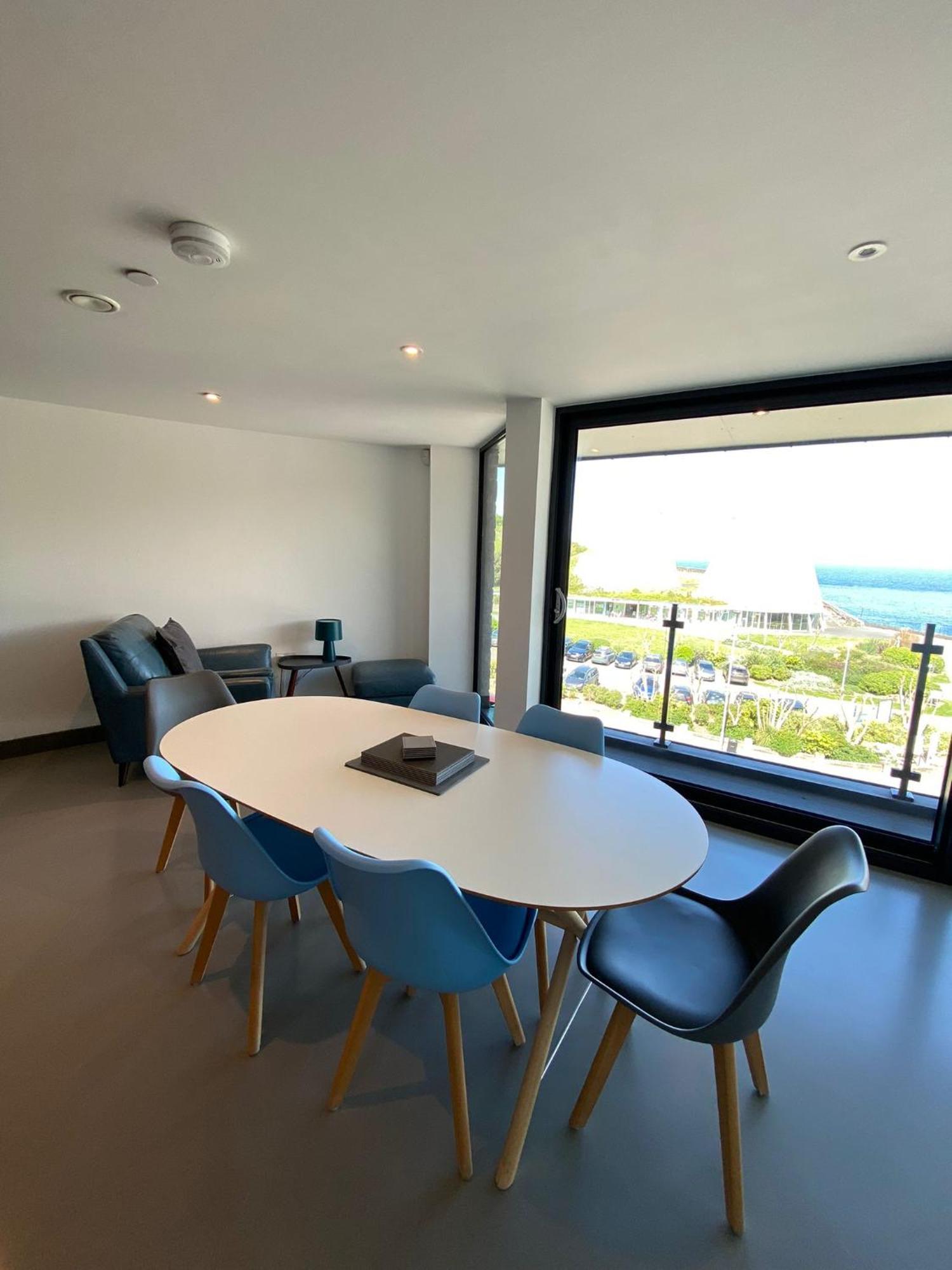 4 The View Apartments Ilfracombe - Seafront, Parking, Lift, Ev Eksteriør bilde