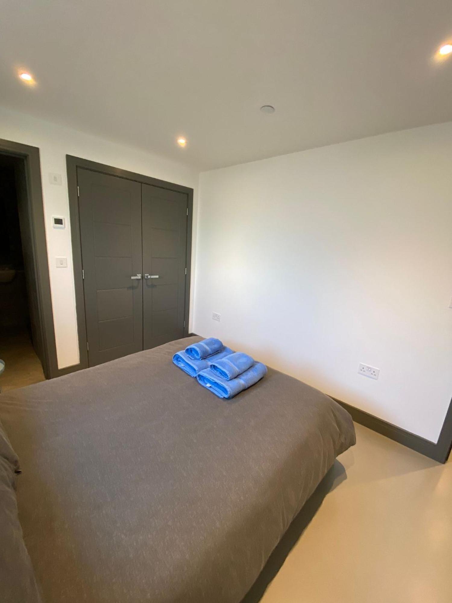 4 The View Apartments Ilfracombe - Seafront, Parking, Lift, Ev Eksteriør bilde